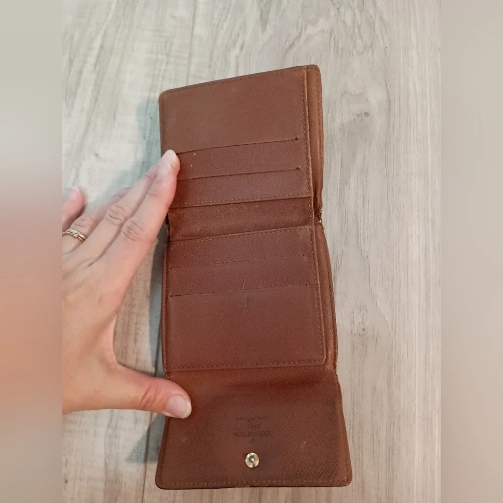 Louis Vuitton Bi-Fold Wallet Purse Monogram PVC Leather